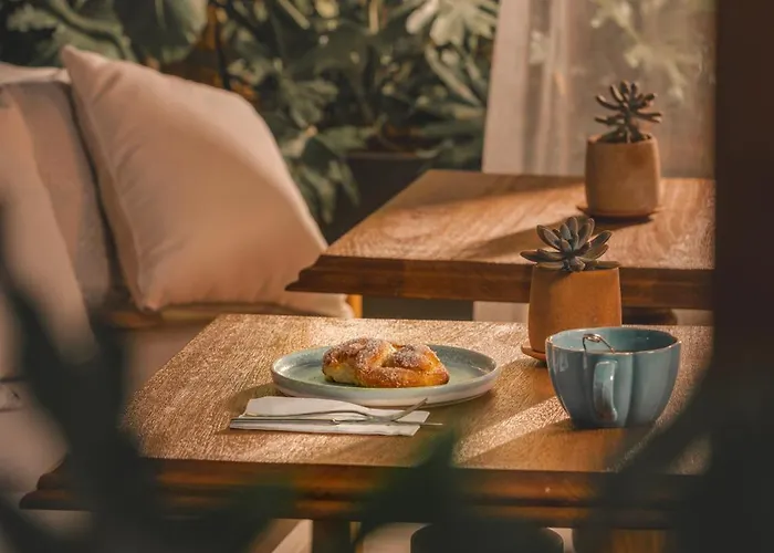 Hotel 6 By Zula Side